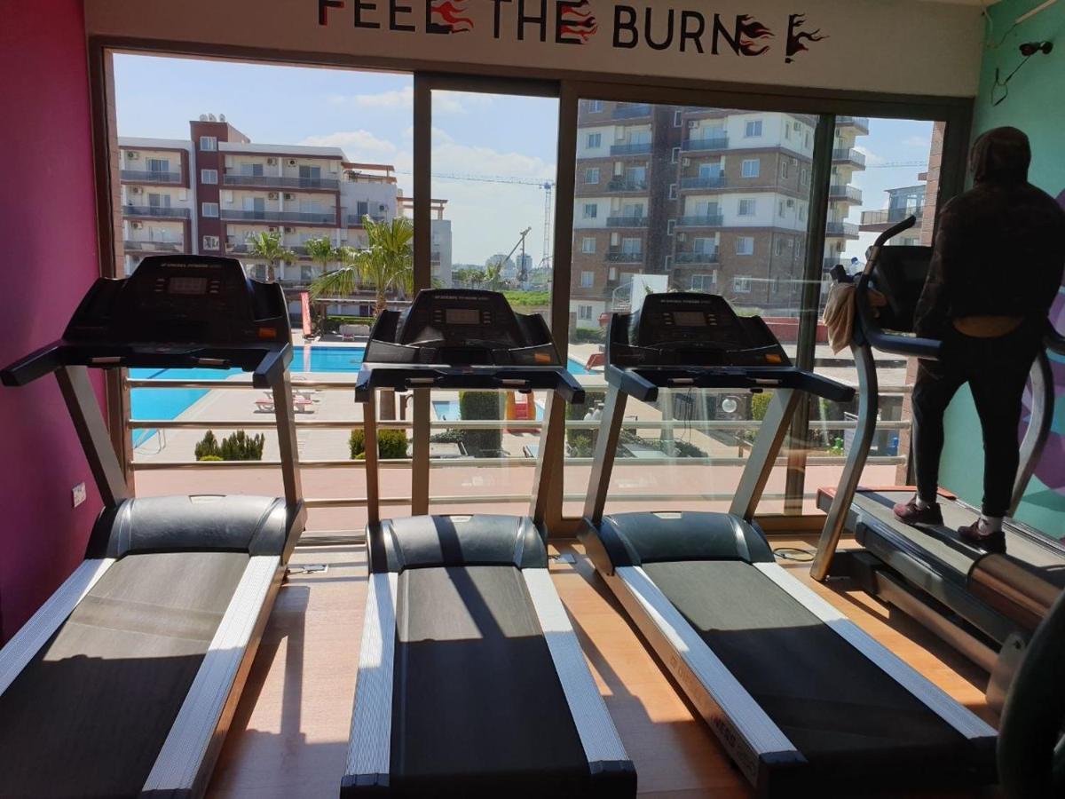 Royal Life Poseidon B Appartement Agios Georgios  Buitenkant foto