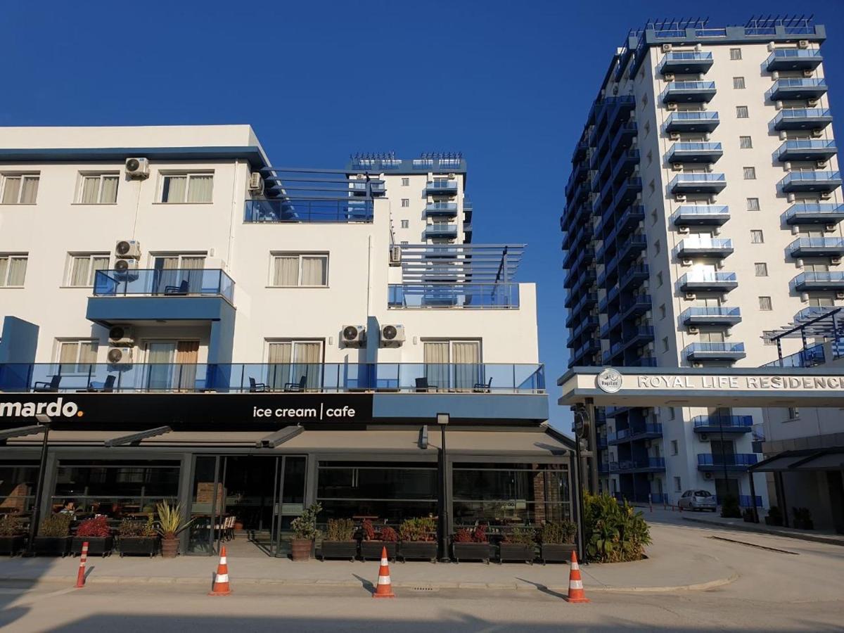 Royal Life Poseidon B Appartement Agios Georgios  Buitenkant foto